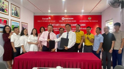 Công ty CP Dược liệu Pù Mát và Công ty CP Nam Dược ký hợp đồng hợp tác chiến lược phát triển vùng trồng nguyên liệu chè dây theo tiêu chuẩn GACP-WHO