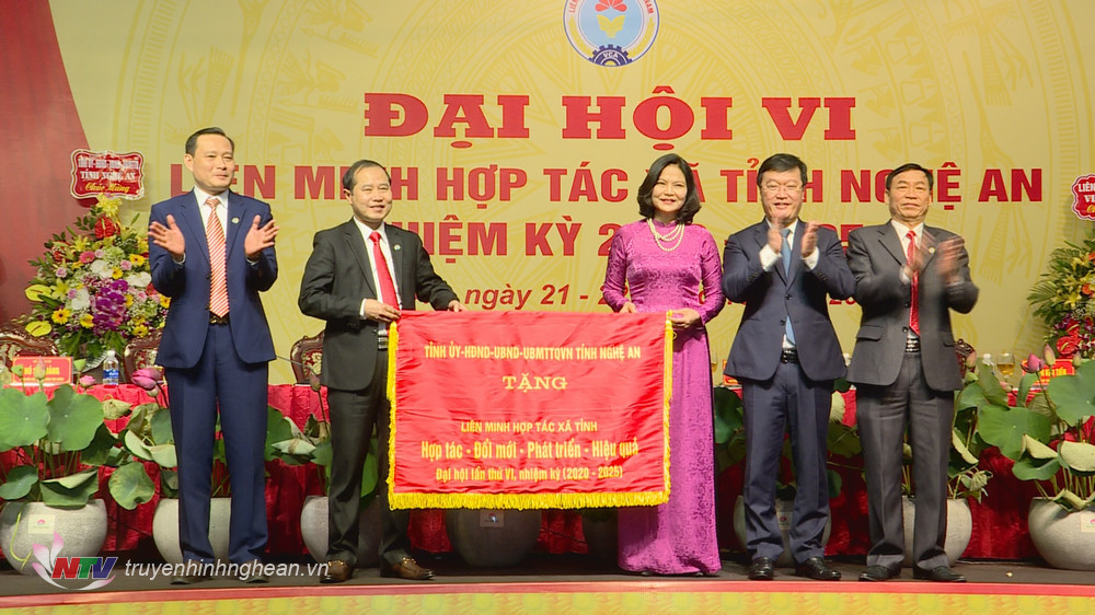 CHỦ ĐỘNG, SÁNG TẠO, TÍCH CỰC HỘI NHẬP, CÙNG HỆ THỐNG LIÊN MINH HỢP TÁC XÃ VIỆT NAM THỰC SỰ LÀ NÒNG CỐT THÚC ĐẨY PHÁT TRIỂN KINH TẾ TẬP THỂ