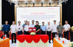Ký kết chương trình phối hợp về hỗ trợ chuyển đổi số khu vực kinh tế tập thể, hợp tác xã giai đoạn 2025–2030